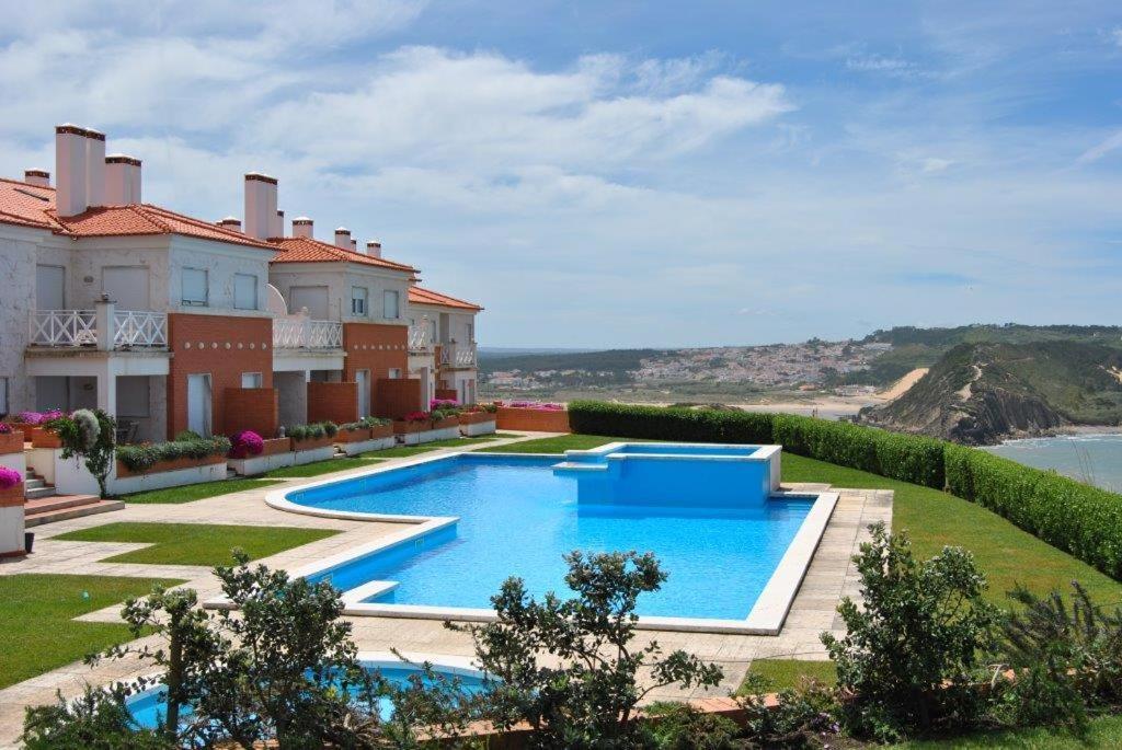 Apartamento Vista Premium Sto Antonio Sao Martinho do Porto Ngoại thất bức ảnh